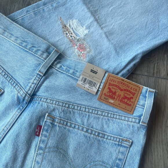 NEW Levis Jeans Button Fly Womens 32x30 - Picture 11 of 11